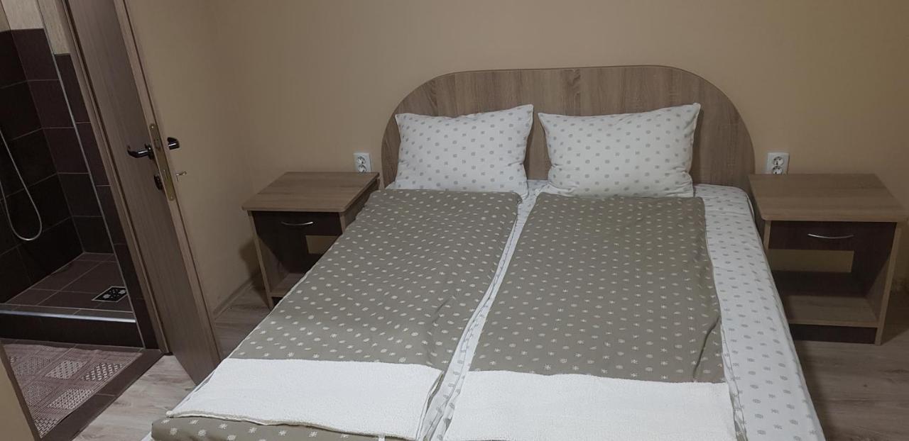 Lavender Villa Совата Екстериор снимка